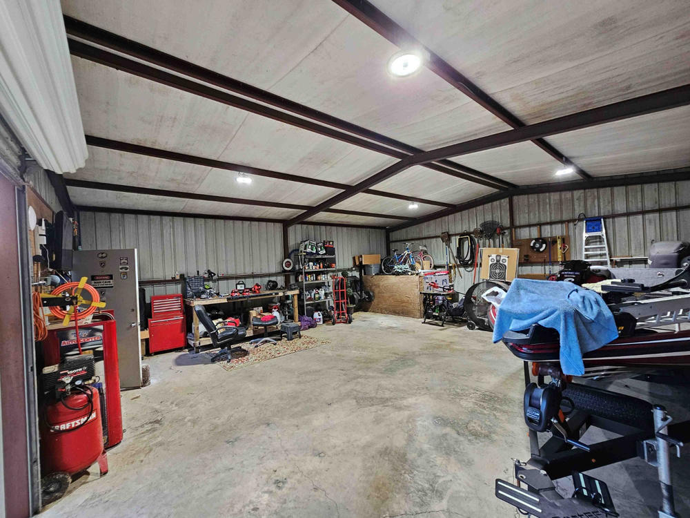 Understanding the Difference Between UFO and Linear LED High Bay Lights?