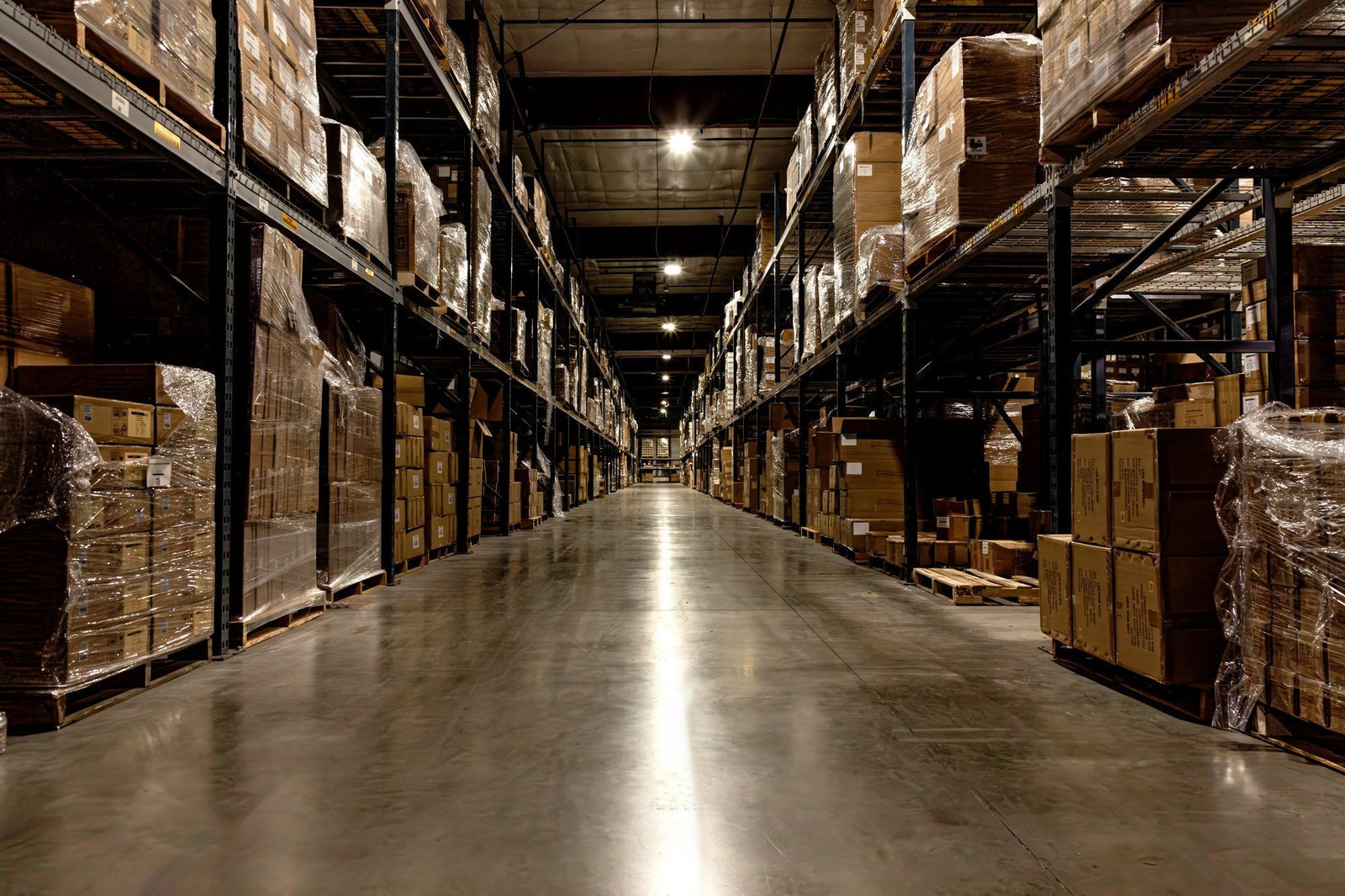 What is a high color rendering index for lighting products?