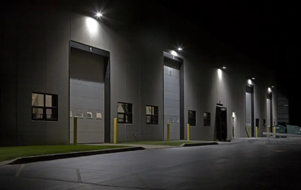 What Is the Difference Between Full Cutoff and Non-Cutoff Wall Pack Lights?