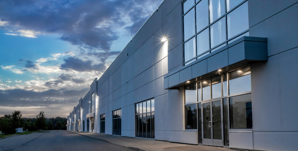 Best LED Wall Pack Lights for Warehouses, Parking Lots & Building Exteriors?